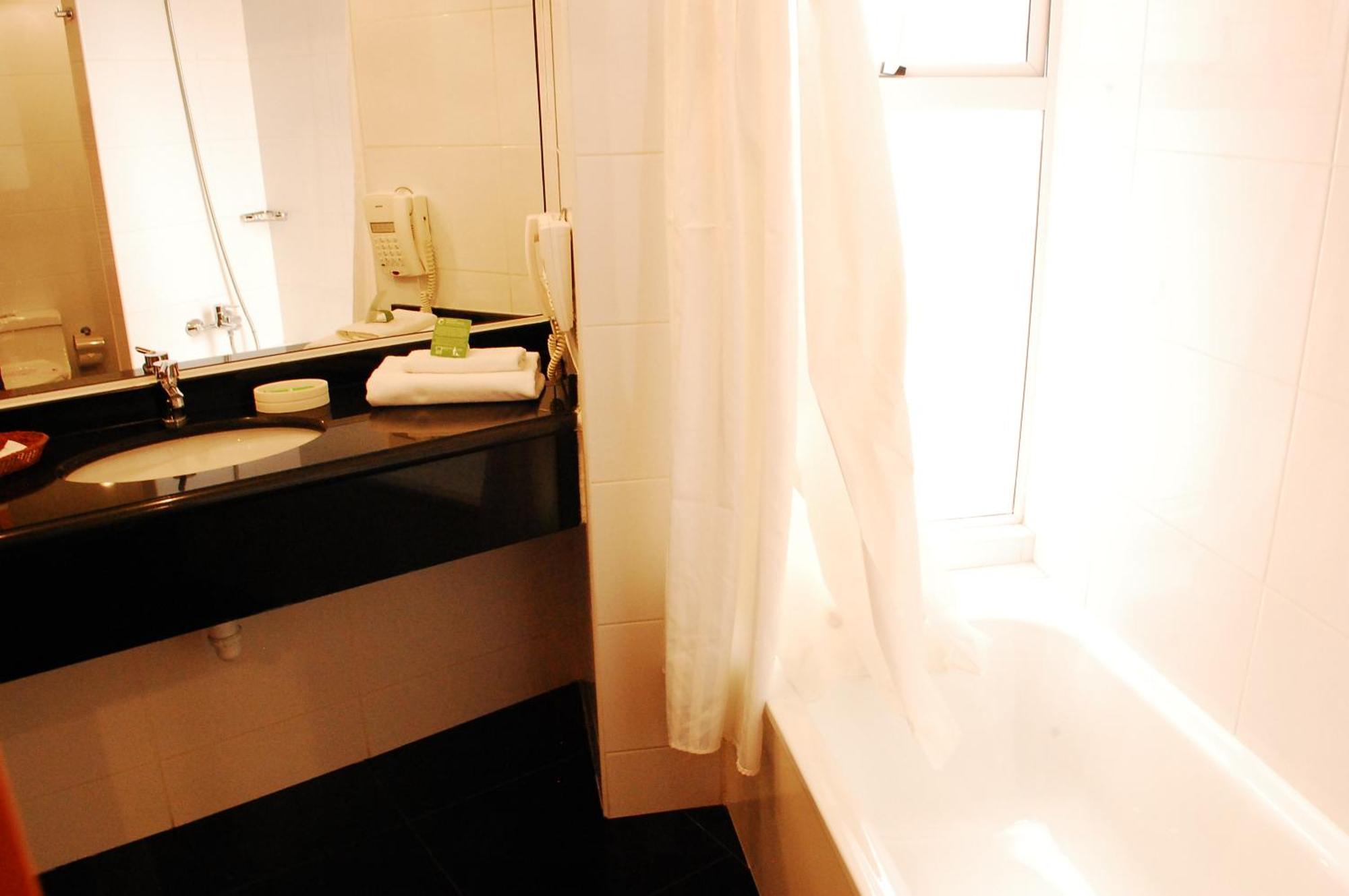 אנטופגסטה Hotel Florencia Suites & Apartments חדר תמונה