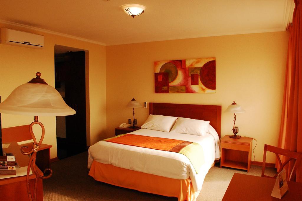 אנטופגסטה Hotel Florencia Suites & Apartments חדר תמונה